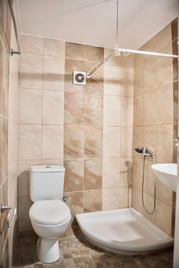#Isabelle Apt By Halu! Apartments Tesalonika Bagian luar foto